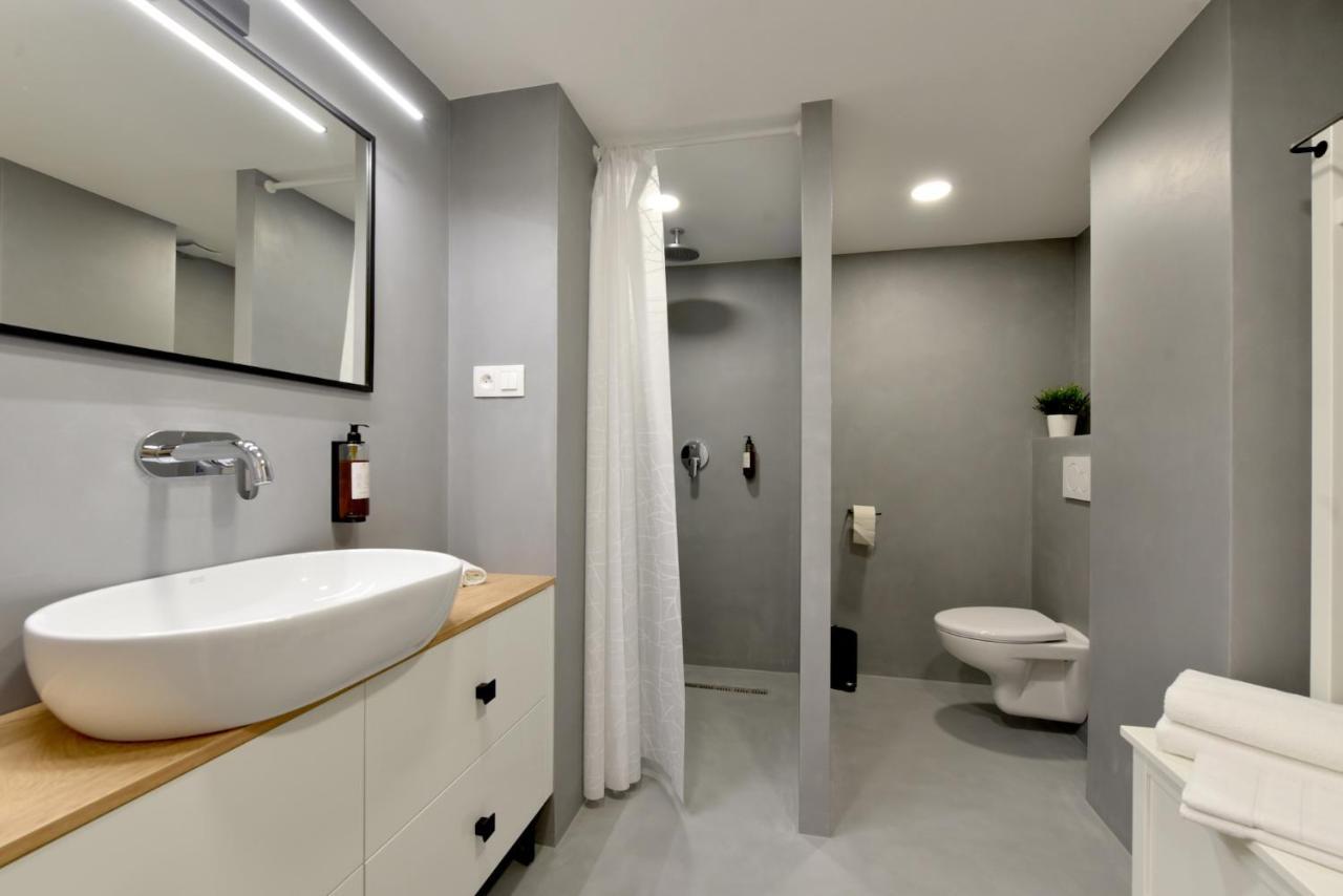 Trenčín Apartman S Balkonom מראה חיצוני תמונה
